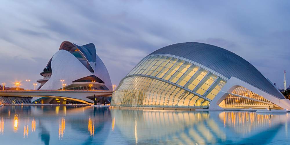 İspanya'nın Eşsiz Sahil Şehri: Valencia Gezi Rehberi